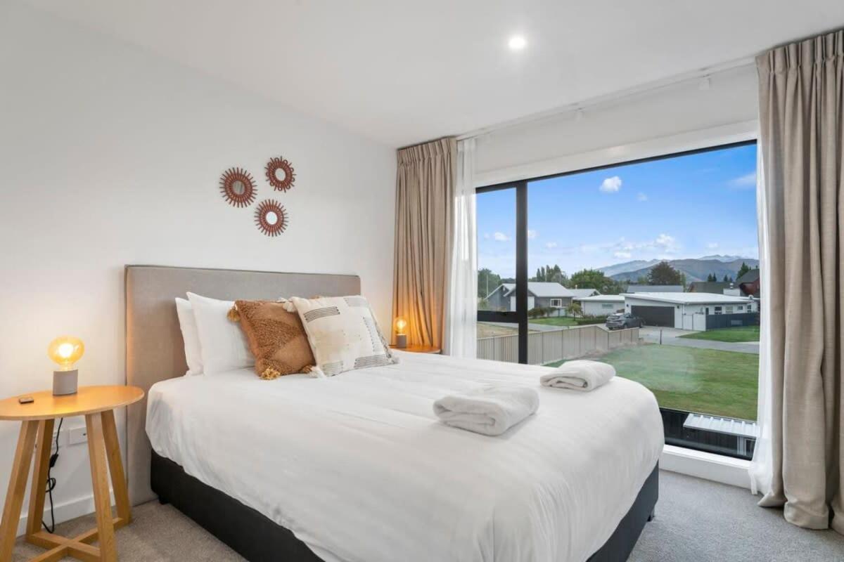 Wanaka Riverside Townhouse Retreat Albert Town Extérieur photo