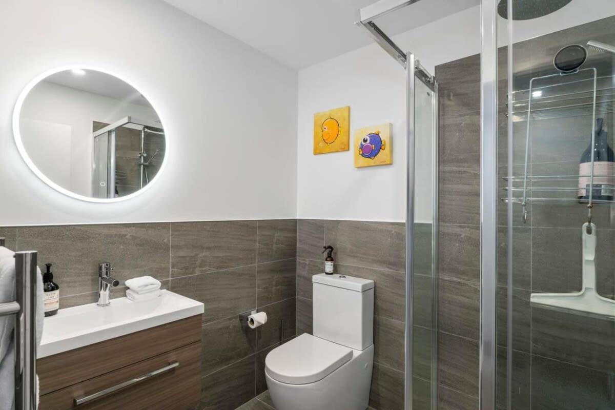 Wanaka Riverside Townhouse Retreat Albert Town Extérieur photo