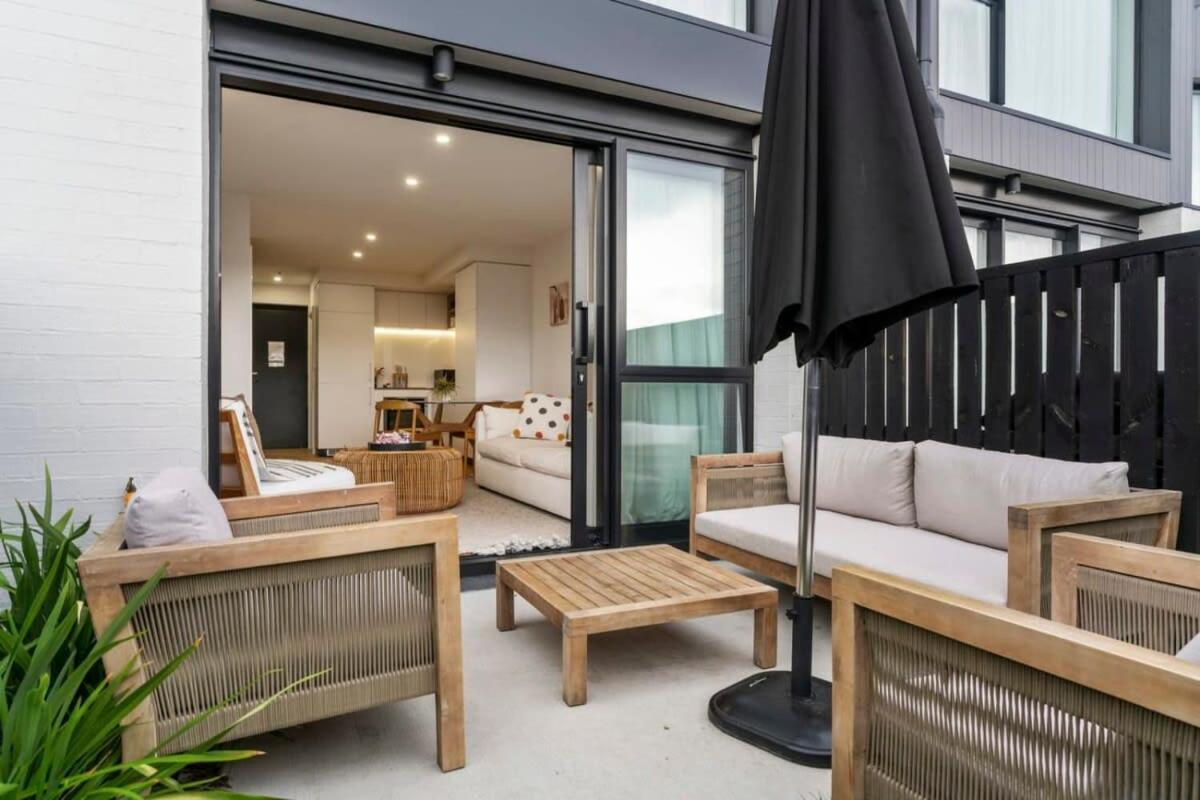 Wanaka Riverside Townhouse Retreat Albert Town Extérieur photo